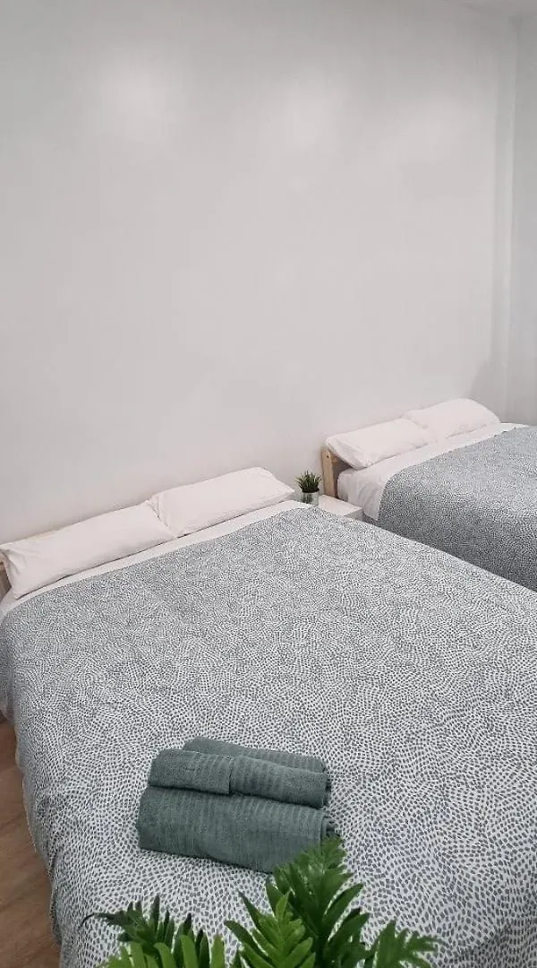Estudio Familiar Con Jacuzzi Doble Seville